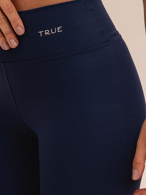 Bermuda Feminina para Academia Azul Marinho