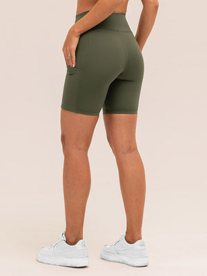 Bermuda com Bolsos Verde Militar