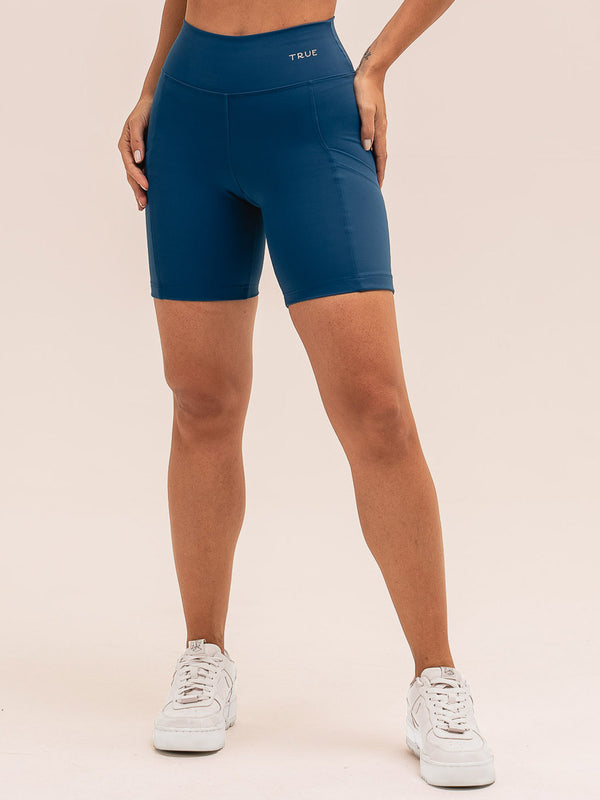 Bermuda com Bolsos Azul Profundo