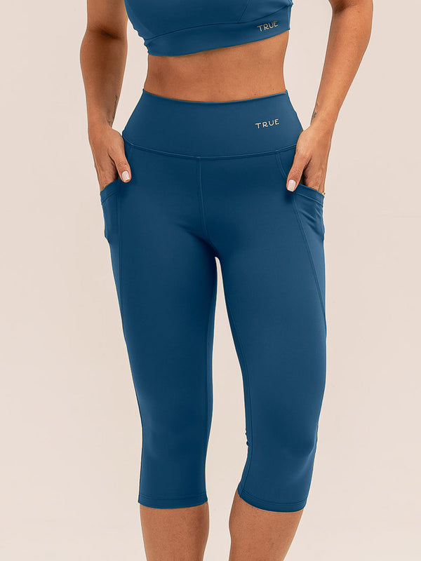 Corsário com Bolsos Azul Profundo