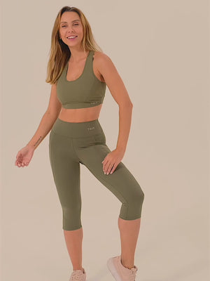 Corsário com Bolsos Emana Verde Militar